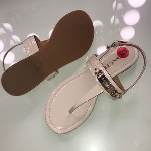 COACH BRAND NEW NEVER WORN TAN SANDALS